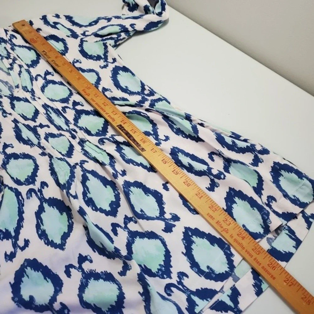 Lilly Pulitzer Sarasota Tunic Women XS Blue Mint Ikat Medallion‎ Split Neck Top - Picture 11 of 12